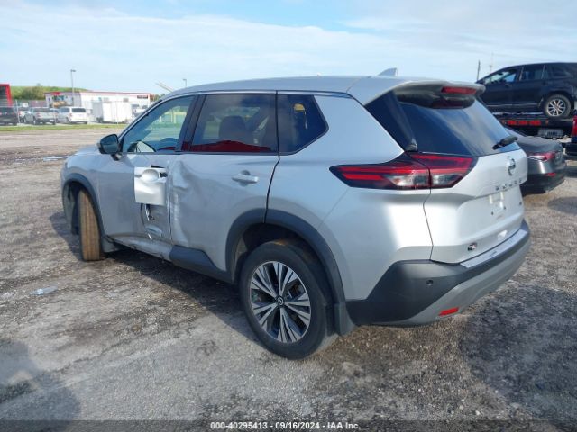 5N1AT3BAXMC829497 Nissan Rogue Sv Fwd