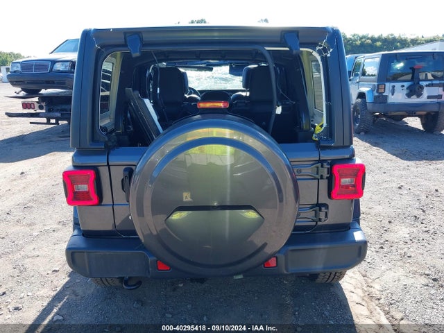 1C4HJXEN0KW690605 Jeep Wrangler Unlimited Sahara 4x4
