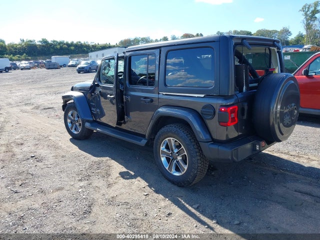 1C4HJXEN0KW690605 Jeep Wrangler Unlimited Sahara 4x4