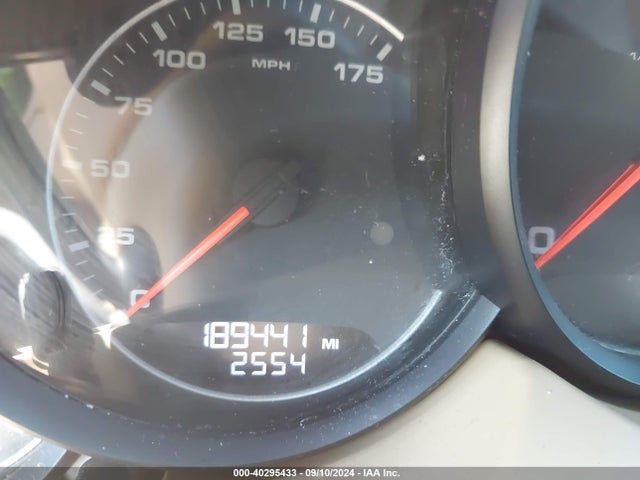 2013 PORSCHE CAYENNE WP1AA2A28DLA00232 Photo 6