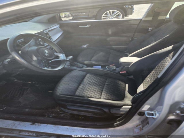 KIA Rio 2018 3KPA24AB2JE086331 Image 5