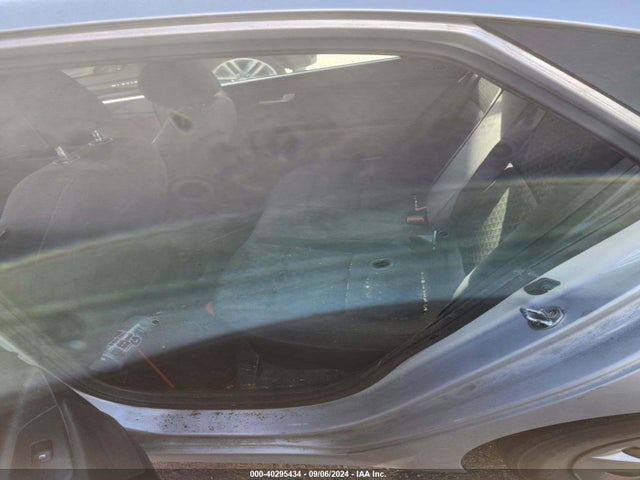 KIA Rio 2018 3KPA24AB2JE086331 Image 8
