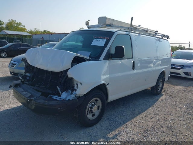 Chevrolet Express 2500 Work Van 2014 1GCWGFCA2E1145684 Image 2