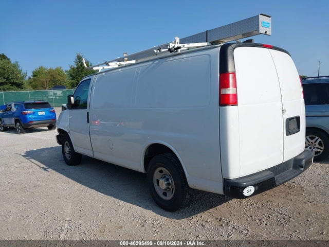 Chevrolet Express 2500 Work Van 2014 1GCWGFCA2E1145684 Image 3