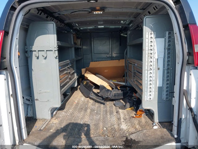 Chevrolet Express 2500 Work Van 2014 1GCWGFCA2E1145684 Image 8