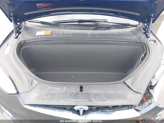 2017 TESLA MODEL X 5YJXCBE20HF027238 Photo 9