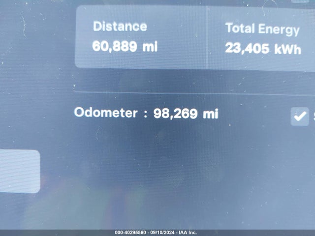 2017 TESLA MODEL X 5YJXCBE20HF027238 Photo 6