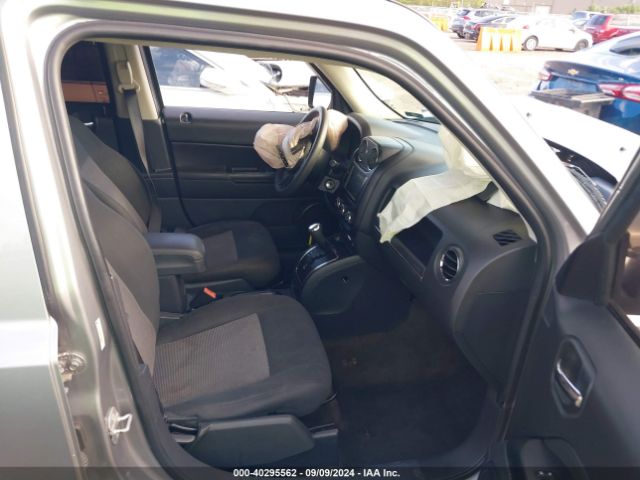 1C4NJPBA3ED888986 Jeep Patriot Altitude