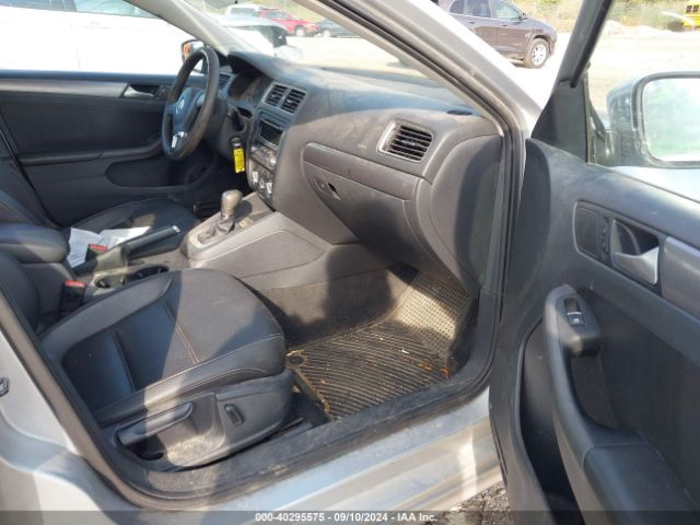 3VWLL7AJ0EM287992 Volkswagen Jetta 2.0l Tdi