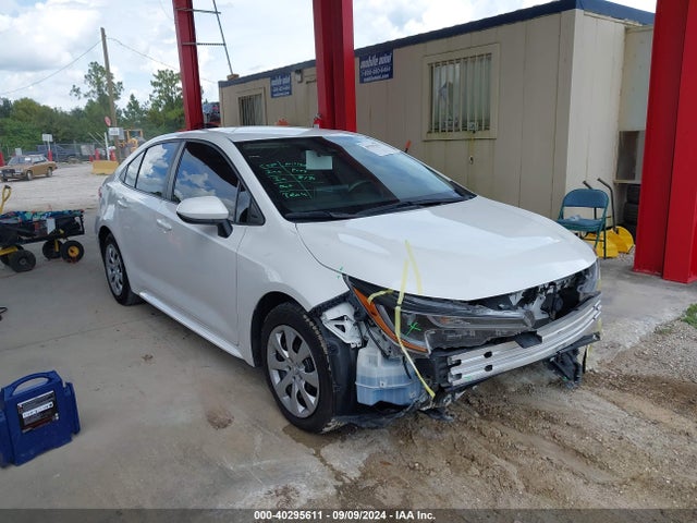 Toyota COROLLA LE 2021 5YFEPMAE4MP235824 main image