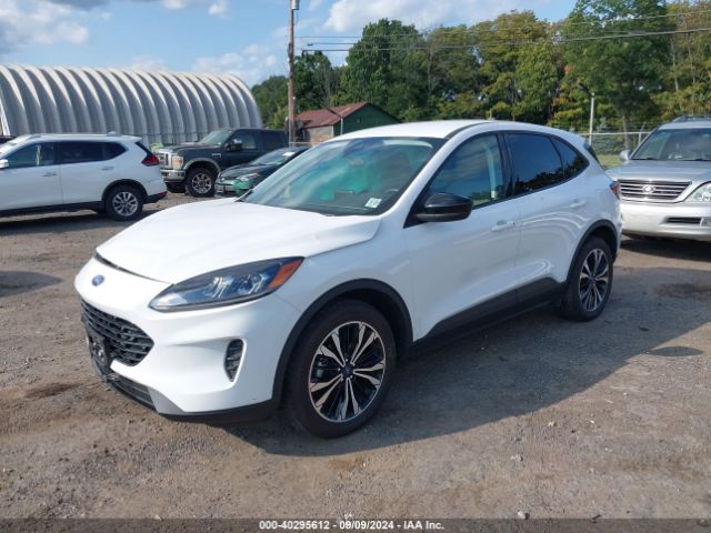 1FMCU9G67NUA77623 Ford ESCAPE SE