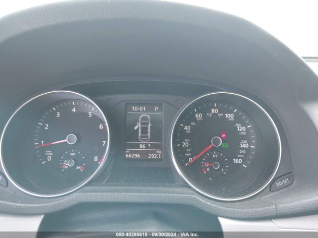 1VWAT7A34GC037636 Volkswagen Passat 1.8t S