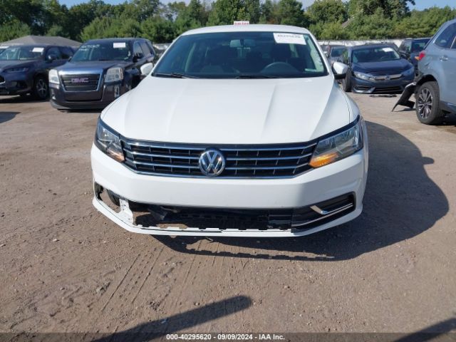 1VWAT7A34GC016527 Volkswagen Passat 1.8t S