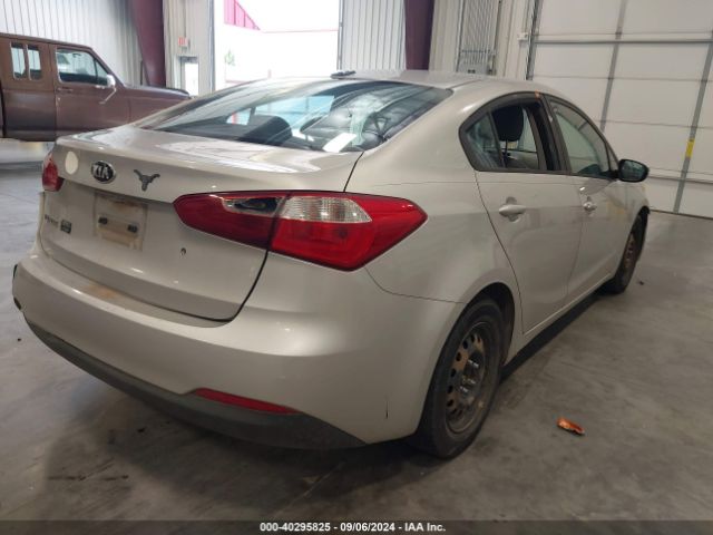 KNAFK4A67F5407983 KIA FORTE LX