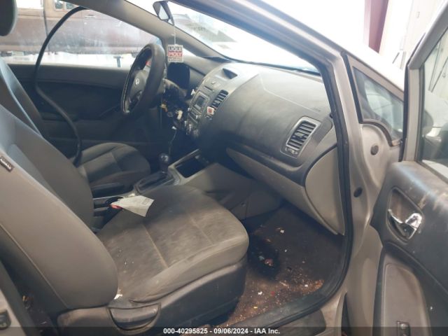 KNAFK4A67F5407983 KIA FORTE LX