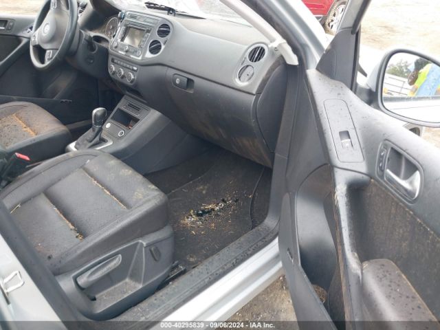 WVGAV7AX3FW514579 Volkswagen Tiguan Sel