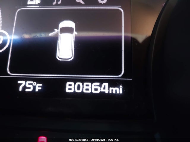 KIA SEDONA LX 2017 KNDMB5C15H6326995 Image 15