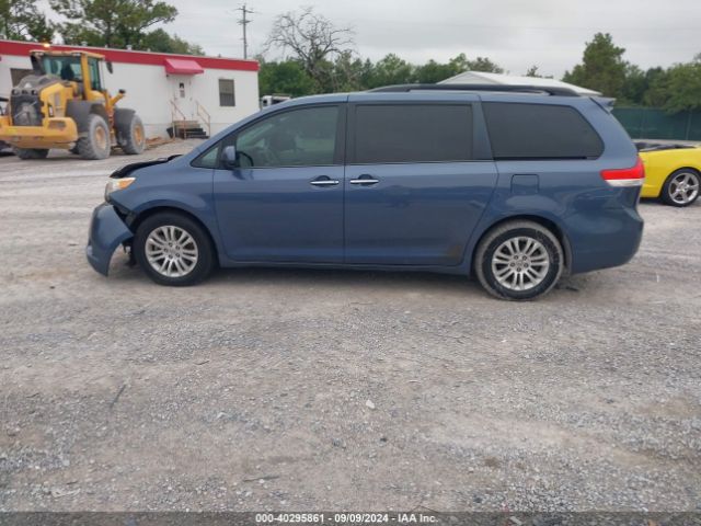 5TDYK3DC1ES516360 Toyota Sienna Xle V6 8 Passenger