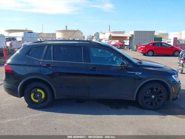 3VV2B7AX5LM133119 Volkswagen Tiguan 2.0t Se/2.0t Se R-line Black/2.0t Sel