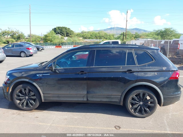 3VV2B7AX5LM133119 Volkswagen Tiguan 2.0t Se/2.0t Se R-line Black/2.0t Sel