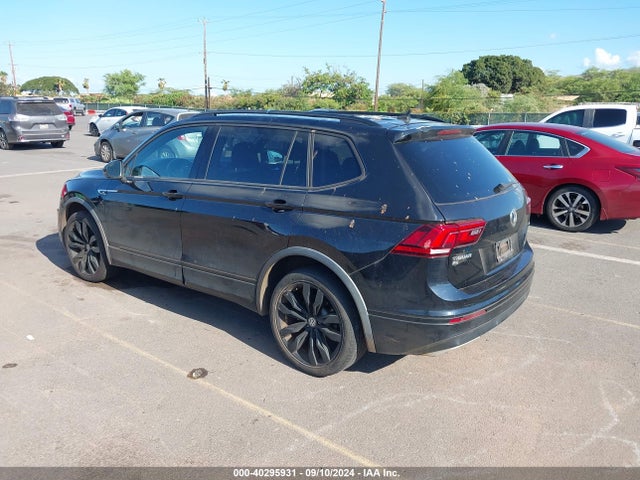 3VV2B7AX5LM133119 Volkswagen Tiguan 2.0t Se/2.0t Se R-line Black/2.0t Sel