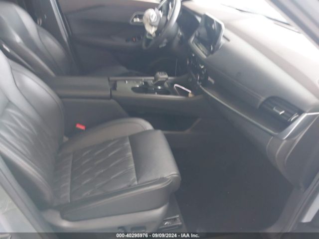 JN8BT3DC4PW100734 Nissan Rogue Platinum Fwd