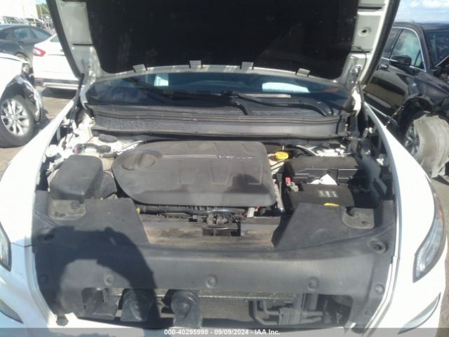 1C4PJMCS5FW714504 Jeep Cherokee Latitude Altitude