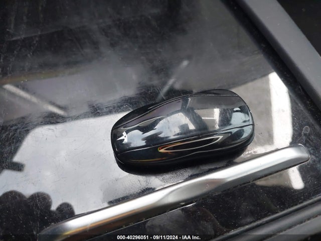 2017 TESLA MODEL S 5YJSA1E29HF217257 Photo 10