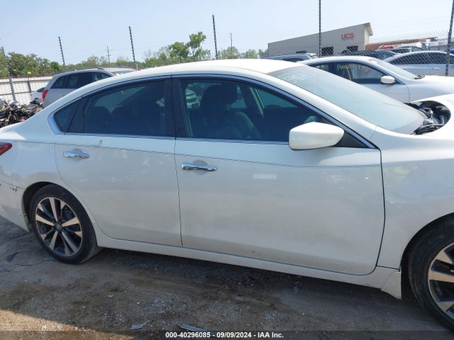Aukcja sprzedaży 2017 Nissan Altima 2.5 Sr, vin: 1N4AL3AP1HC160249, numer aukcji: 40296085