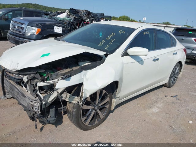 Aukcja sprzedaży 2017 Nissan Altima 2.5 Sr, vin: 1N4AL3AP1HC160249, numer aukcji: 40296085