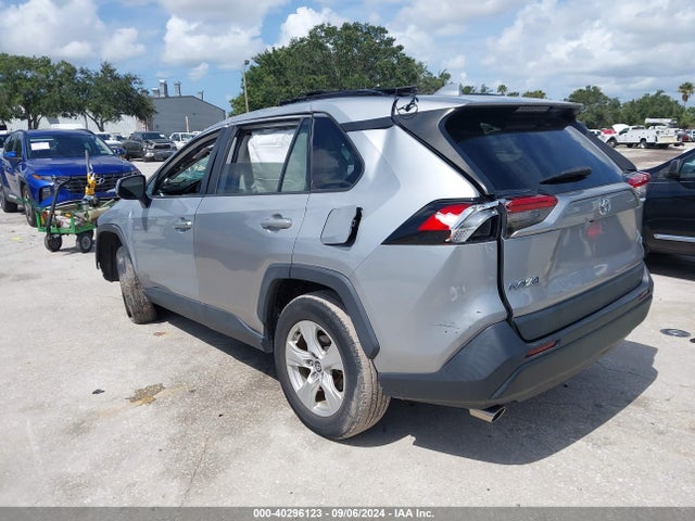 Toyota Rav4 Xle 2020 2T3W1RFVXLW066683 Image 3