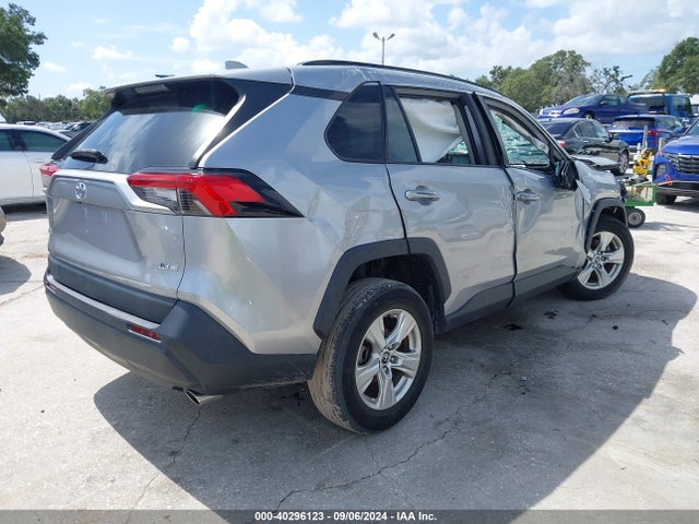 Toyota Rav4 Xle 2020 2T3W1RFVXLW066683 Image 4