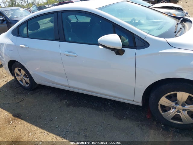Chevrolet Cruze Ls Manual 2017 1G1BB5SM5H7149340 Image 14