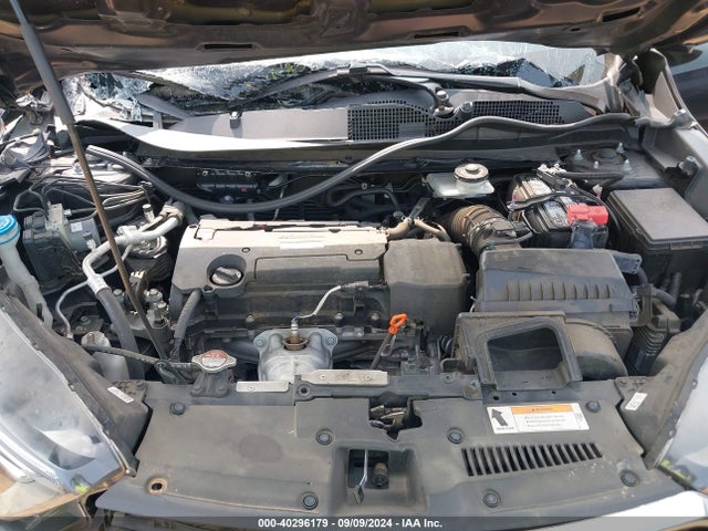 Honda CR-V LX 2019 2HKRW5H38KH400489 Image 10