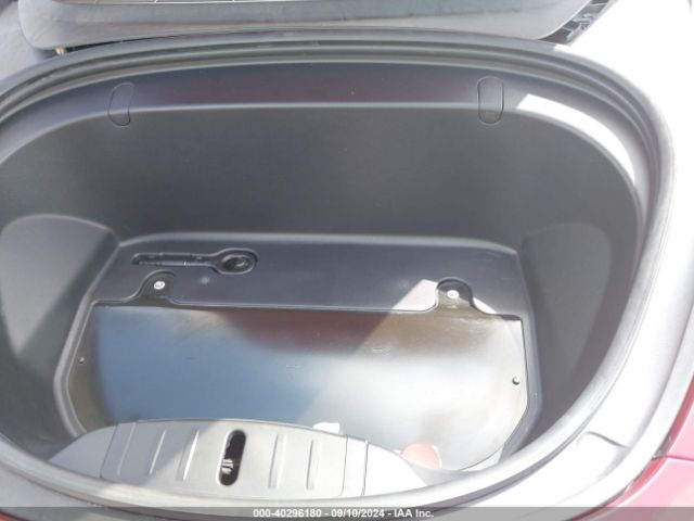 5YJ3E1EB8JF099698 Tesla Model 3 Long Range/performance