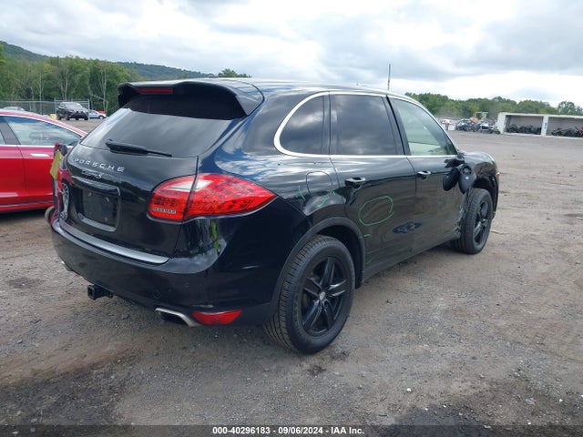 2011 PORSCHE CAYENNE WP1AB2A24BLA48711 Photo 3