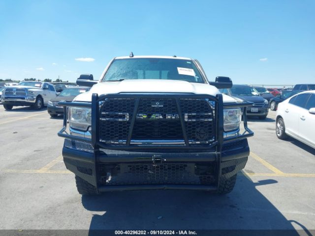 3C6UR5CJ2MG657304 RAM 2500 Tradesman  4x4 6'4 Box