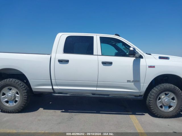 3C6UR5CJ2MG657304 RAM 2500 Tradesman  4x4 6'4 Box