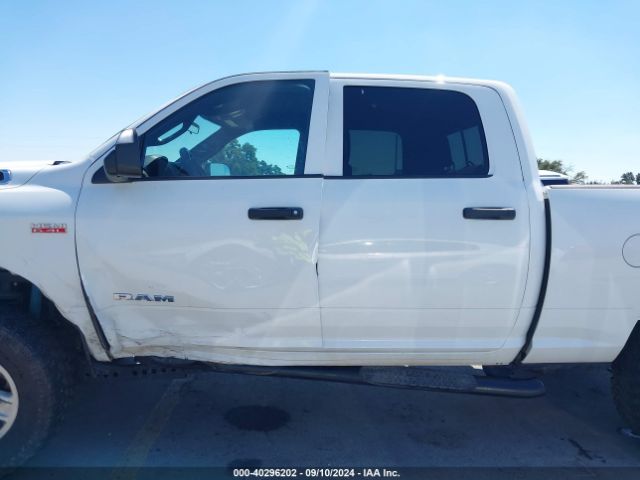 3C6UR5CJ2MG657304 RAM 2500 Tradesman  4x4 6'4 Box