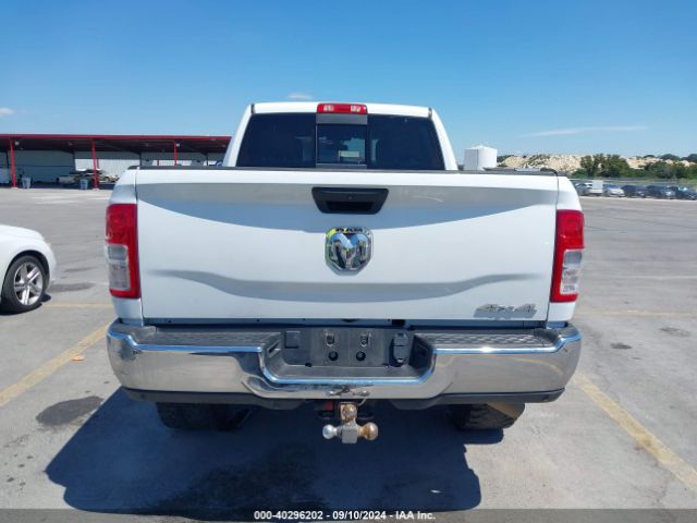 3C6UR5CJ2MG657304 RAM 2500 Tradesman  4x4 6'4 Box