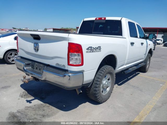 3C6UR5CJ2MG657304 RAM 2500 Tradesman  4x4 6'4 Box
