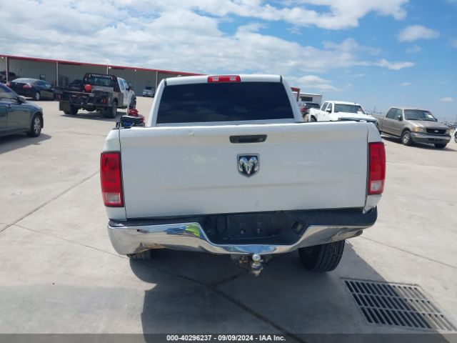 1C6RR6KTXJS100420 RAM 1500 Tradesman  4x2 5'7 Box
