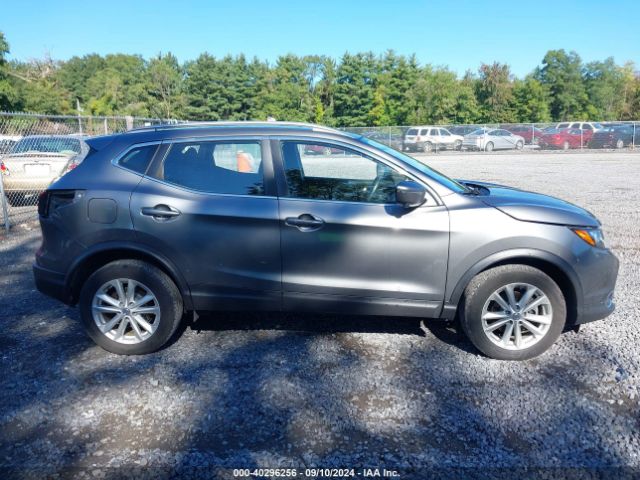 JN1BJ1CR8HW124521 Nissan Rogue Sport Sv