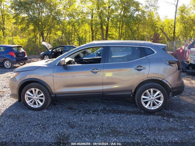 JN1BJ1CR8HW124521 Nissan Rogue Sport Sv