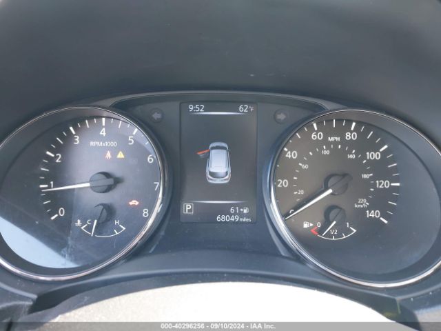 JN1BJ1CR8HW124521 Nissan Rogue Sport Sv