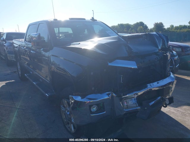 2019 1GC1KTEY3KF270872 main image