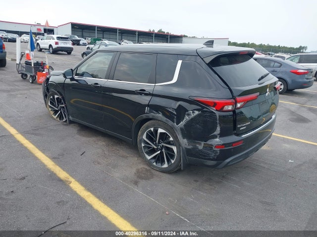 2022 MITSUBISHI OUTLANDER JA4J4TA84NZ067485 Photo 2