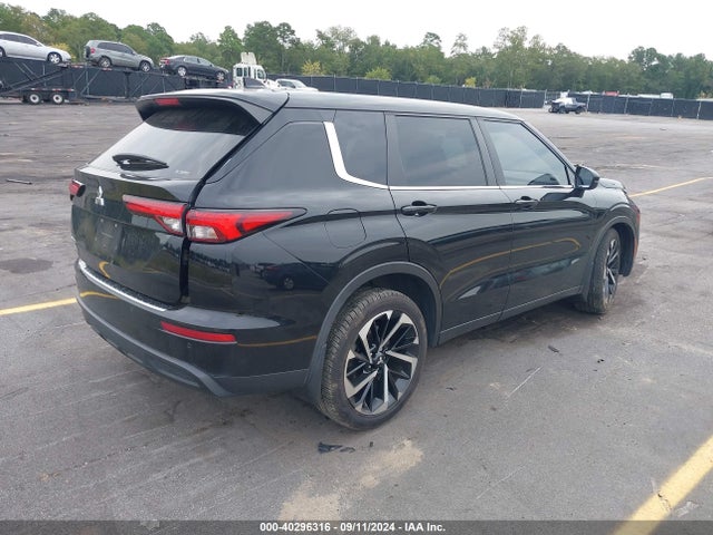2022 MITSUBISHI OUTLANDER JA4J4TA84NZ067485 Photo 3