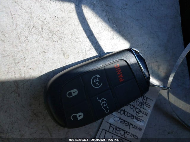 3C4NJDCN8PT551453 Jeep Compass Limited 4x4