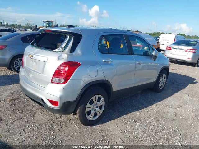 Chevrolet TRAX LS 2017 KL7CJKSB9HB188857 Image 13